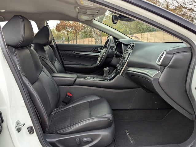 2023 Nissan Maxima SV