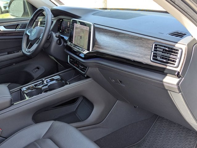 2024 Volkswagen Atlas 2.0T SEL