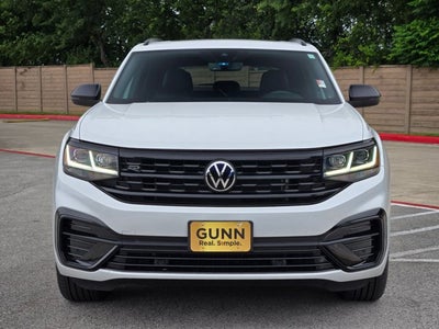 2023 Volkswagen Atlas Cross Sport 2.0T SEL R-Line Black
