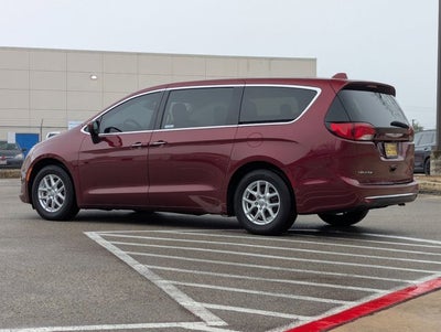 2017 Chrysler Pacifica Touring Plus