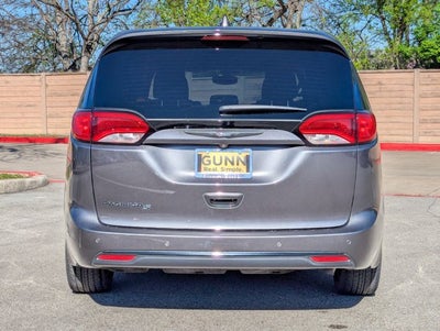 2018 Chrysler Pacifica Touring Plus