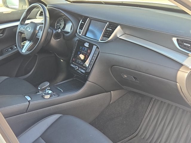 2021 INFINITI QX50 LUXE
