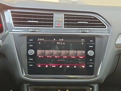 2022 Volkswagen Tiguan SE R-Line Black