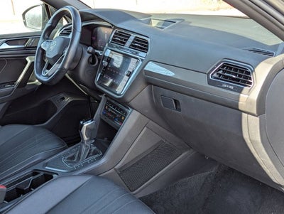 2022 Volkswagen Tiguan SE R-Line Black