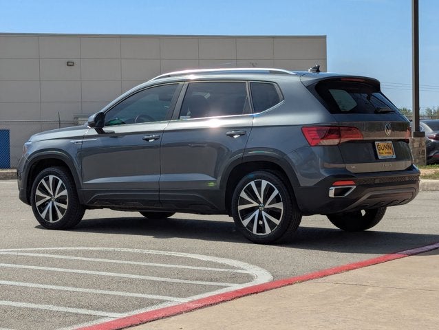 2023 Volkswagen Taos SE