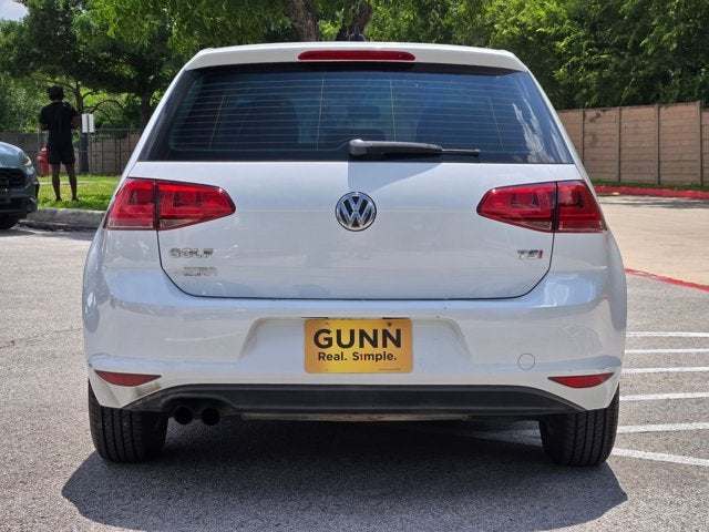 2016 Volkswagen Golf Base