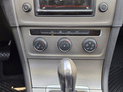 2016 Volkswagen Golf Base