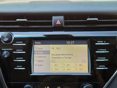 2018 Toyota Camry SE