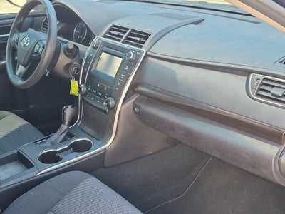 2017 Toyota Camry LE