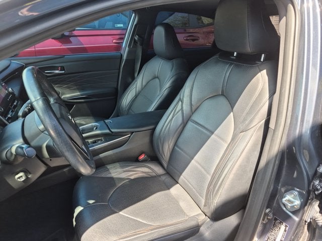 2021 Toyota Avalon Hybrid Limited