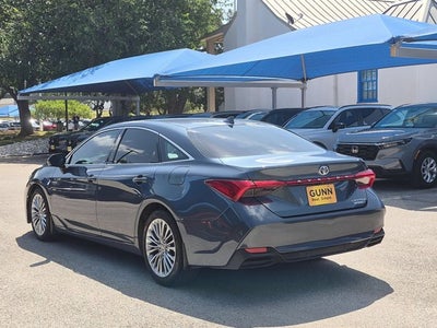 2021 Toyota Avalon Hybrid Limited