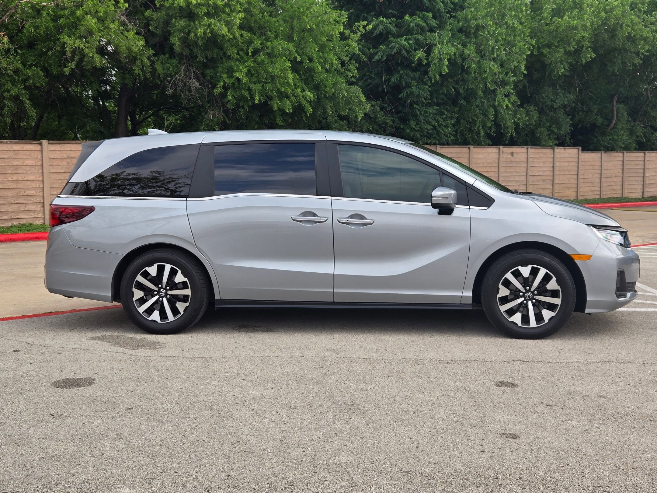 2025 Honda Odyssey EX-L