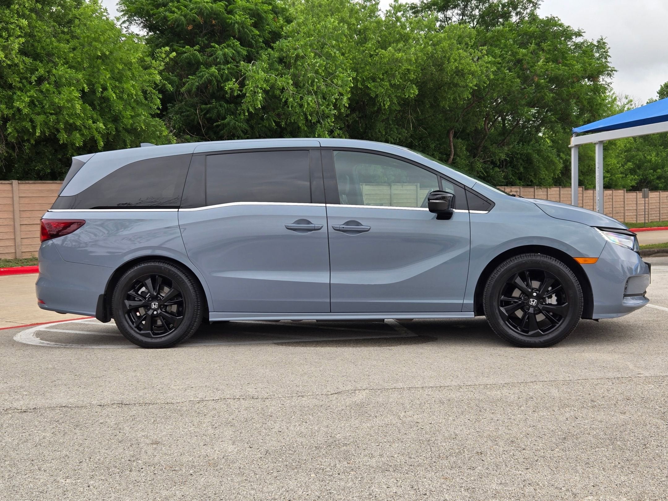 2024 Honda Odyssey Sport