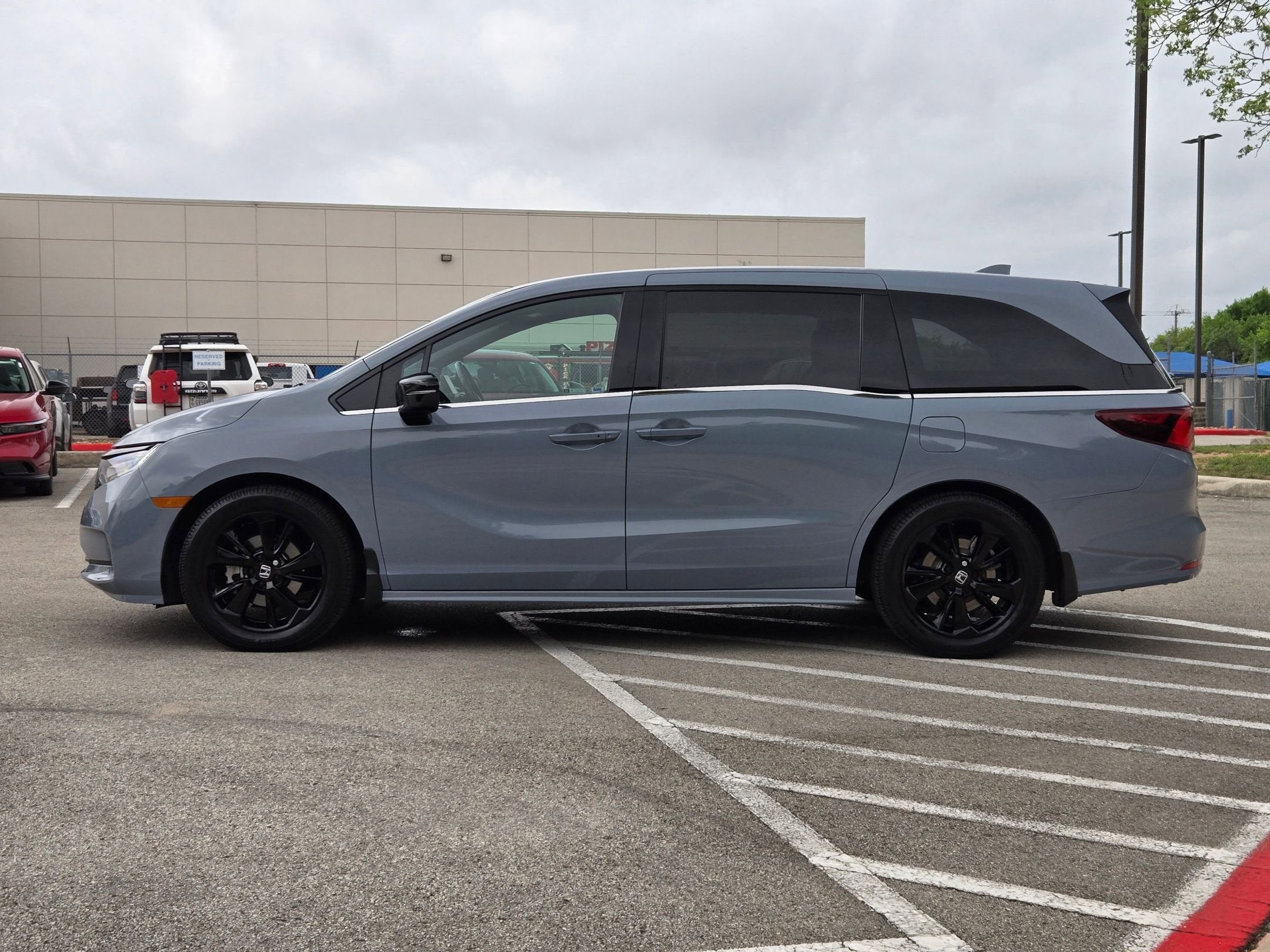 2024 Honda Odyssey Sport