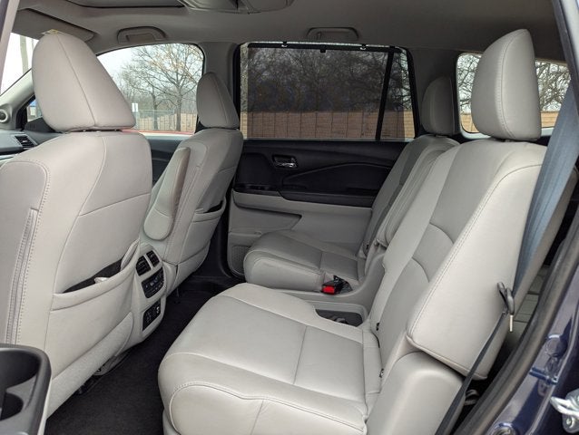 2022 Honda Pilot Touring 7-Passenger
