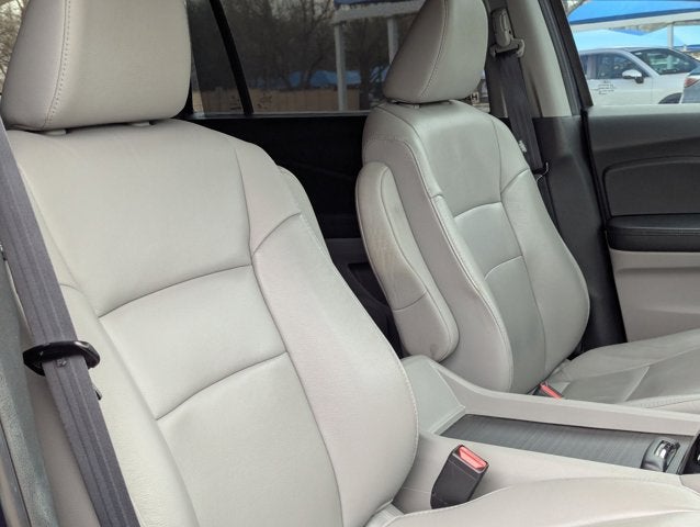 2022 Honda Pilot Touring 7-Passenger