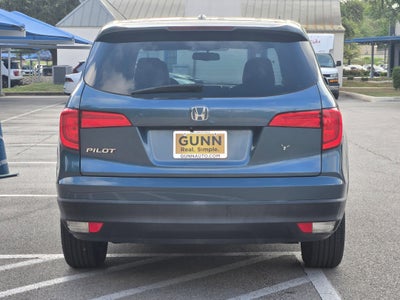 2016 Honda Pilot 2WD EX-L with Rear Entertainment System