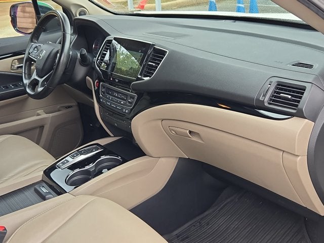 2019 Honda Pilot Touring 8-Passenger
