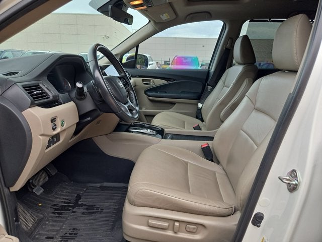 2019 Honda Pilot Touring 8-Passenger