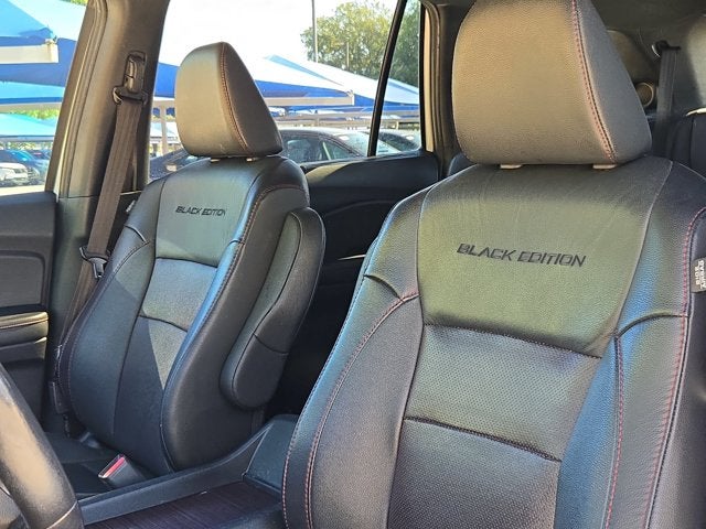 2021 Honda Pilot Black Edition