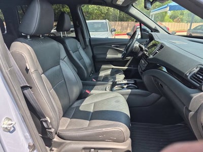2023 Honda Passport Elite