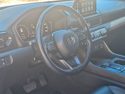 2023 Honda Pilot TrailSport