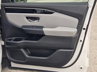 2025 Honda Pilot Base