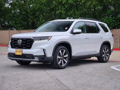 2025 Honda Pilot Base