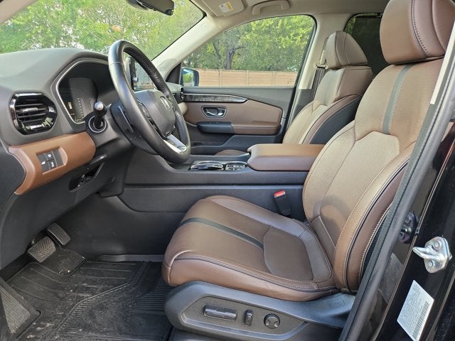2023 Honda Pilot Elite