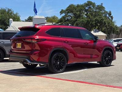 2025 Toyota Highlander XSE