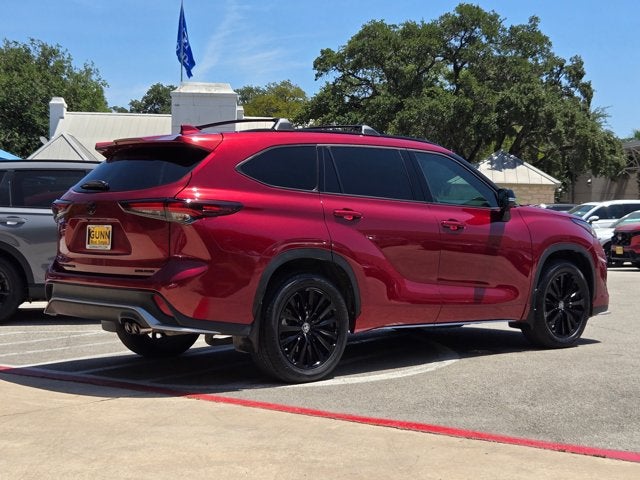 2025 Toyota Highlander XSE