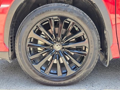 2025 Toyota Highlander XSE