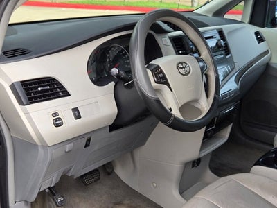 2013 Toyota Sienna Base