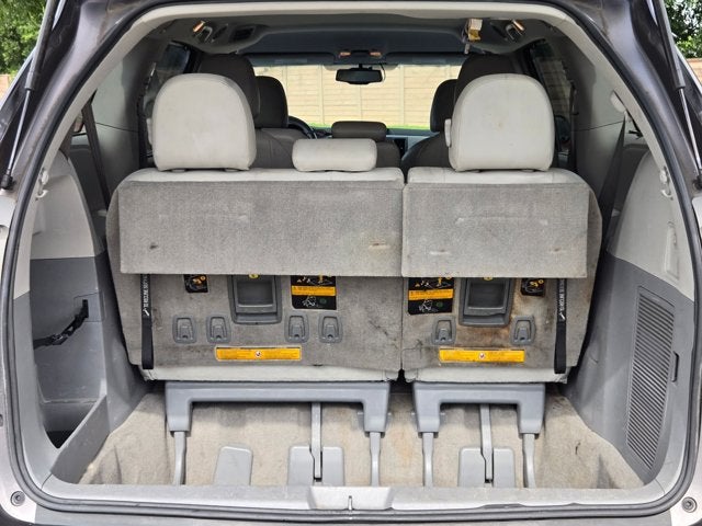 2013 Toyota Sienna Base