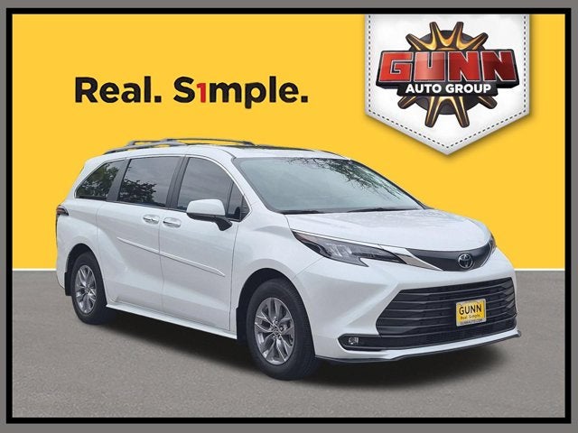 2026 Toyota Sienna Base
