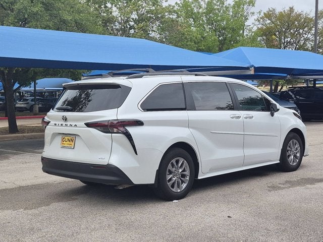 2026 Toyota Sienna Base