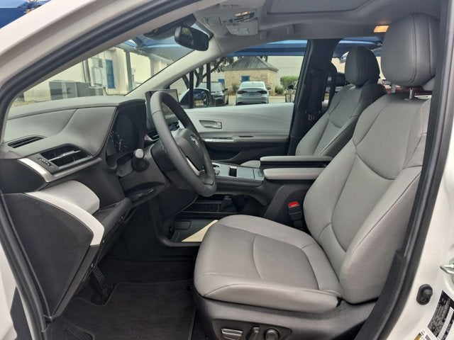 2026 Toyota Sienna Base
