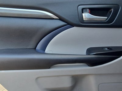 2018 Toyota Highlander Base
