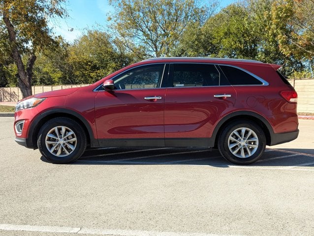 2016 Kia Sorento LX
