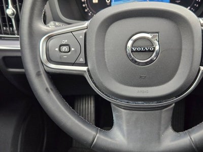 2024 Volvo S60 Core Dark Theme