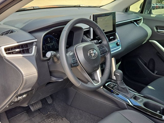 2025 Toyota Corolla Cross XLE