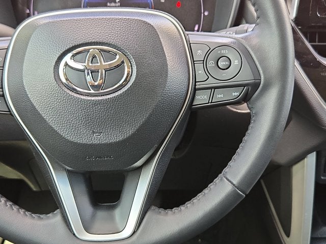 2025 Toyota Corolla Cross XLE