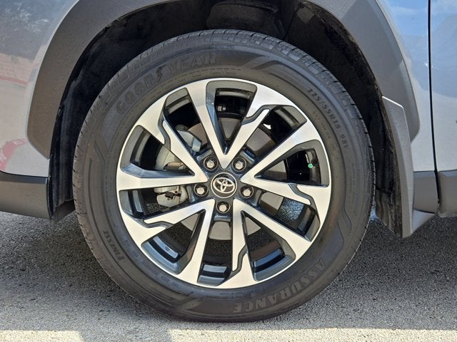 2025 Toyota Corolla Cross XLE