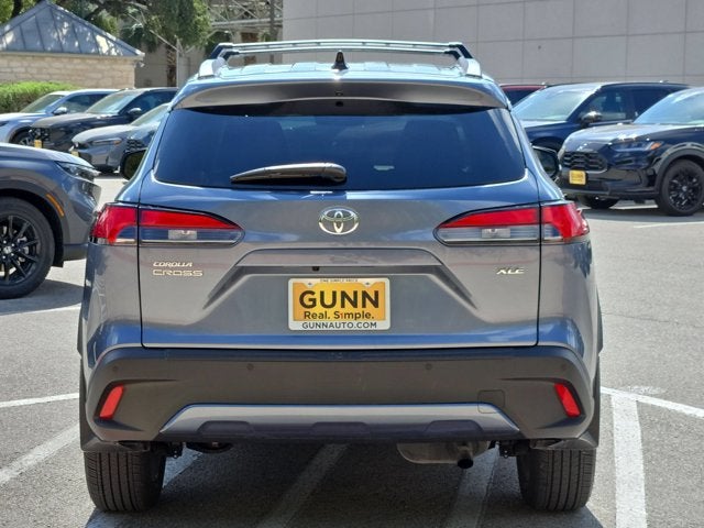 2025 Toyota Corolla Cross XLE