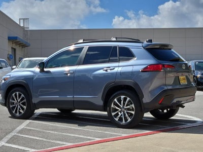2025 Toyota Corolla Cross XLE