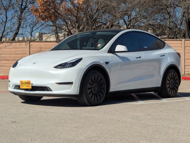 2024 Tesla Model Y Long Range
