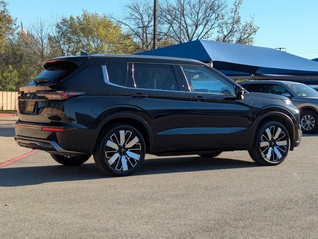 2025 Mitsubishi Outlander SEL