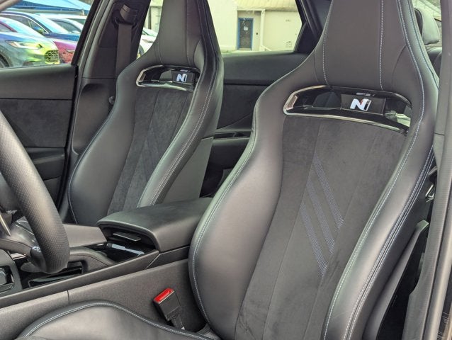 2022 Hyundai Elantra N Base