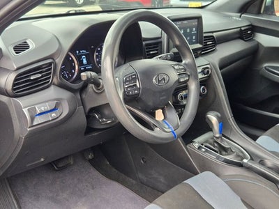 2019 Hyundai Veloster 2.0