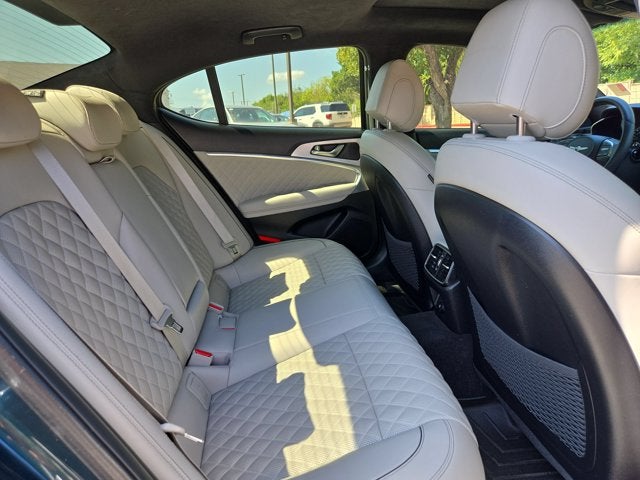 2023 Genesis G70 3.3T